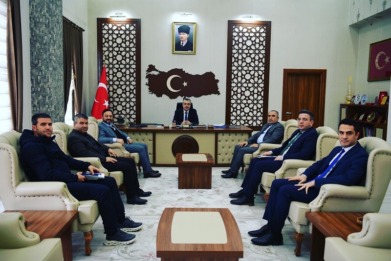 İlçemize Planlanan Halı Saha Yapımı İçin Yer Tespit Toplantısı Gerçekleştirildi