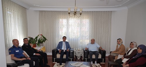 Kurban Bayramı’nda Aziz Şehitlerimizin Aileleri Ziyaret Edildi